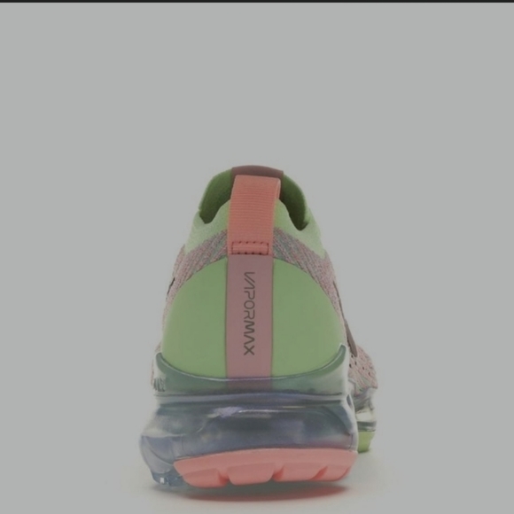 Nike Air VaporMax Flyknit 3Barely Volt Pink Tint (Women's) - Picture 4 of 6